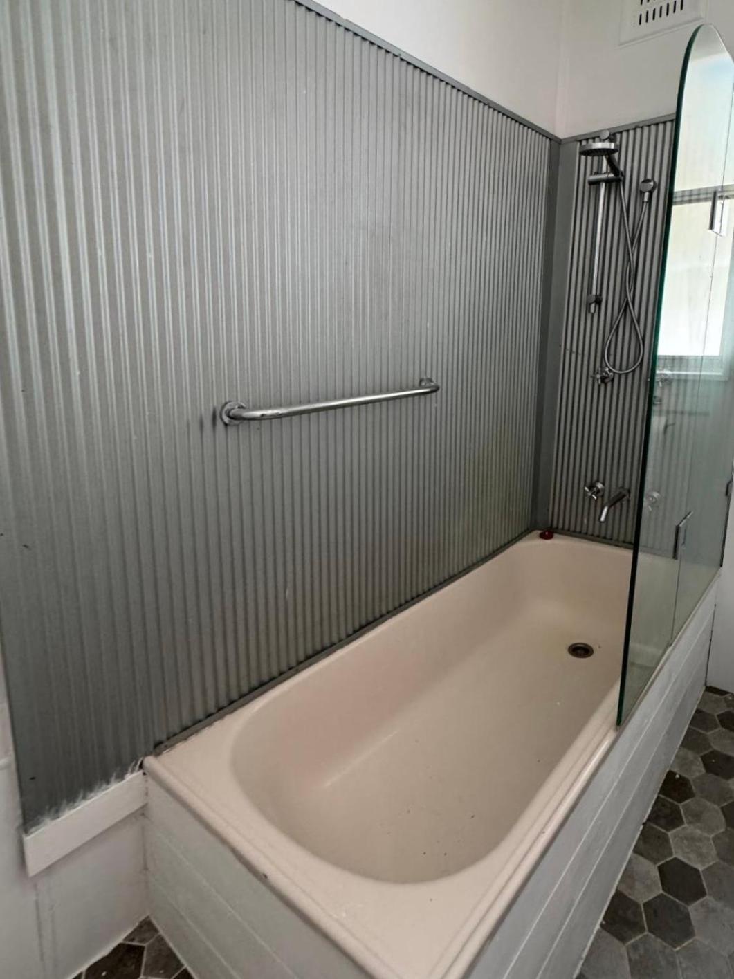 Sandon Point Coastal Cottage Булли Экстерьер фото